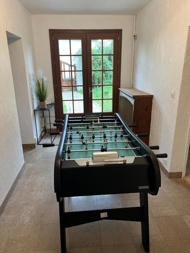 Вилла La Cle Des Champs - Les Grais 1H10 De Paris Bazoches-sur-le-Betz Экстерьер фото
